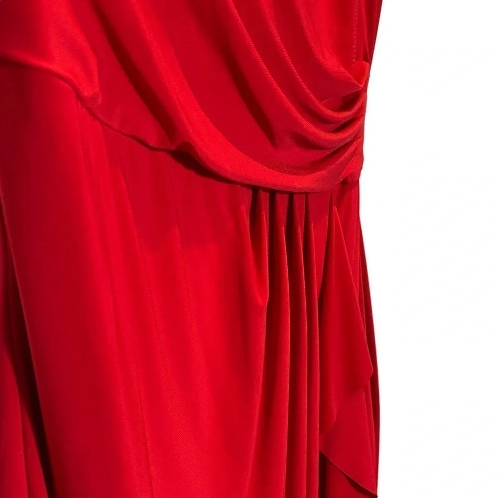 Chaps women’s size Large Red midi length sleeveless side ruching party dress